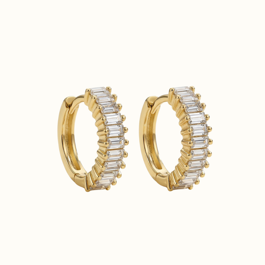 Aretes Huggies con Zirconias Corte Baguette